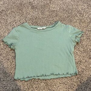 SHEIN sage green cropped tee 11-12 Y
